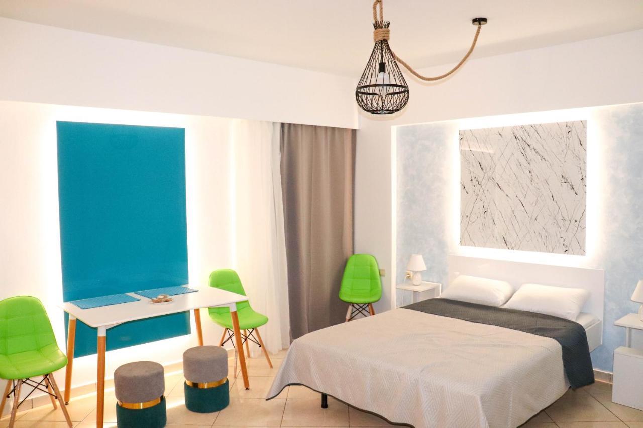 The Sky Yard Eclectic Studios Rhodes City Extérieur photo