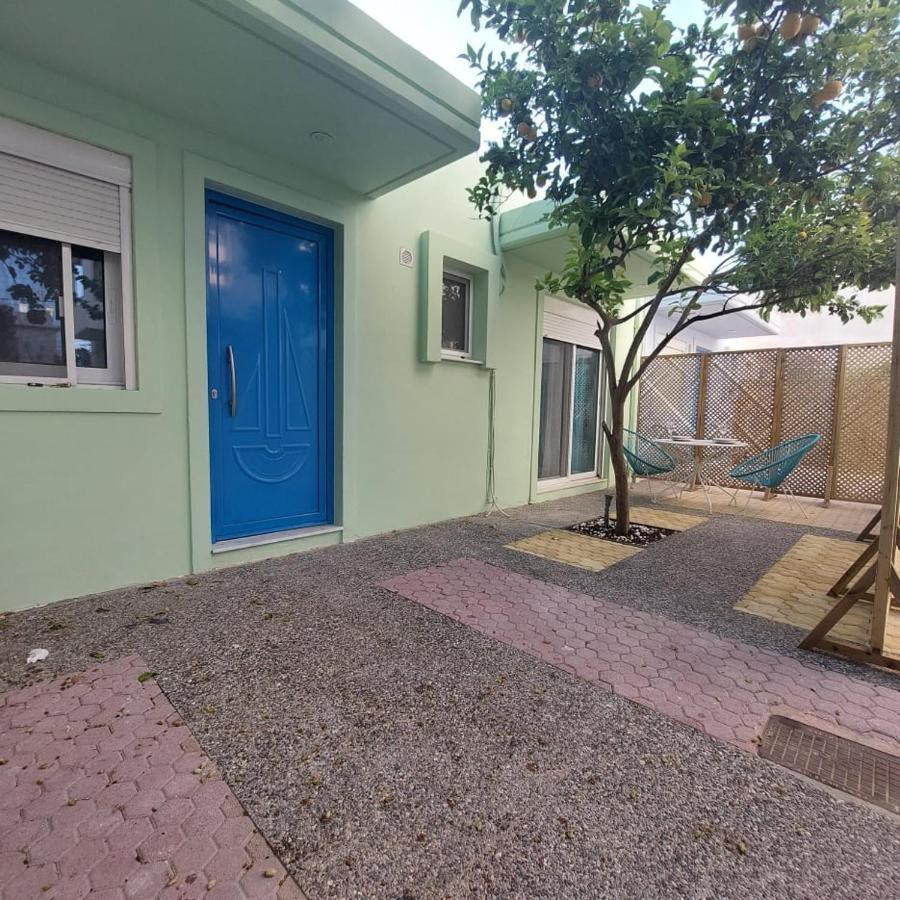 The Sky Yard Eclectic Studios Rhodes City Extérieur photo