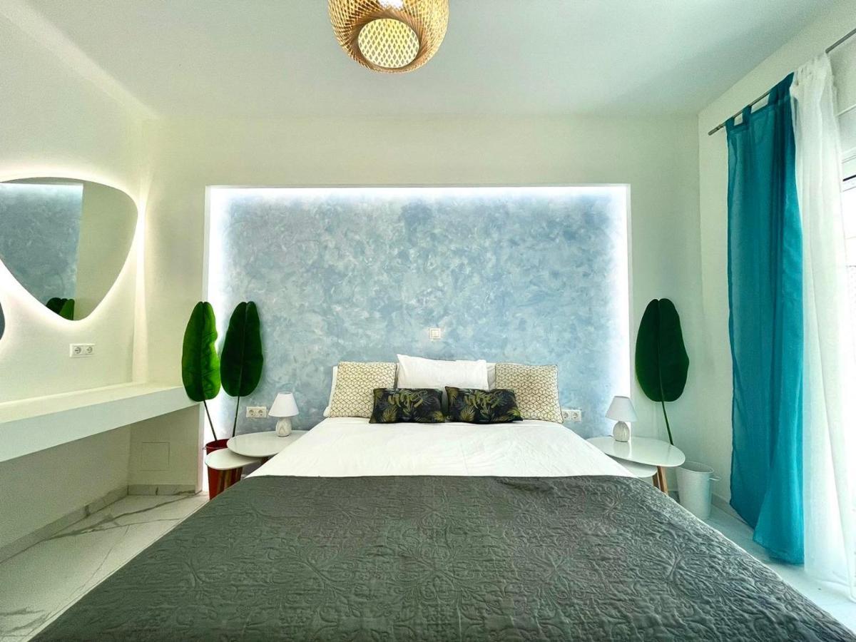 The Sky Yard Eclectic Studios Rhodes City Extérieur photo
