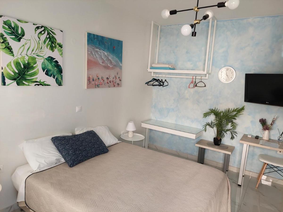 The Sky Yard Eclectic Studios Rhodes City Extérieur photo