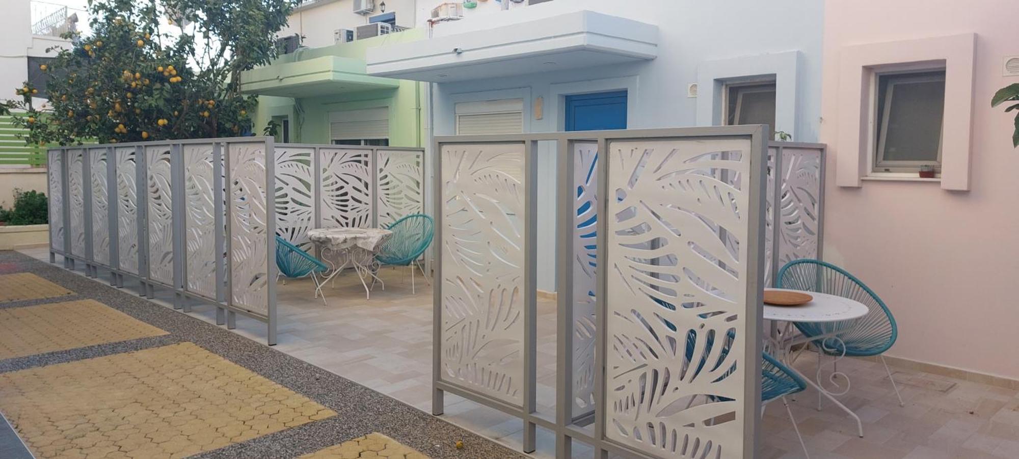 The Sky Yard Eclectic Studios Rhodes City Extérieur photo